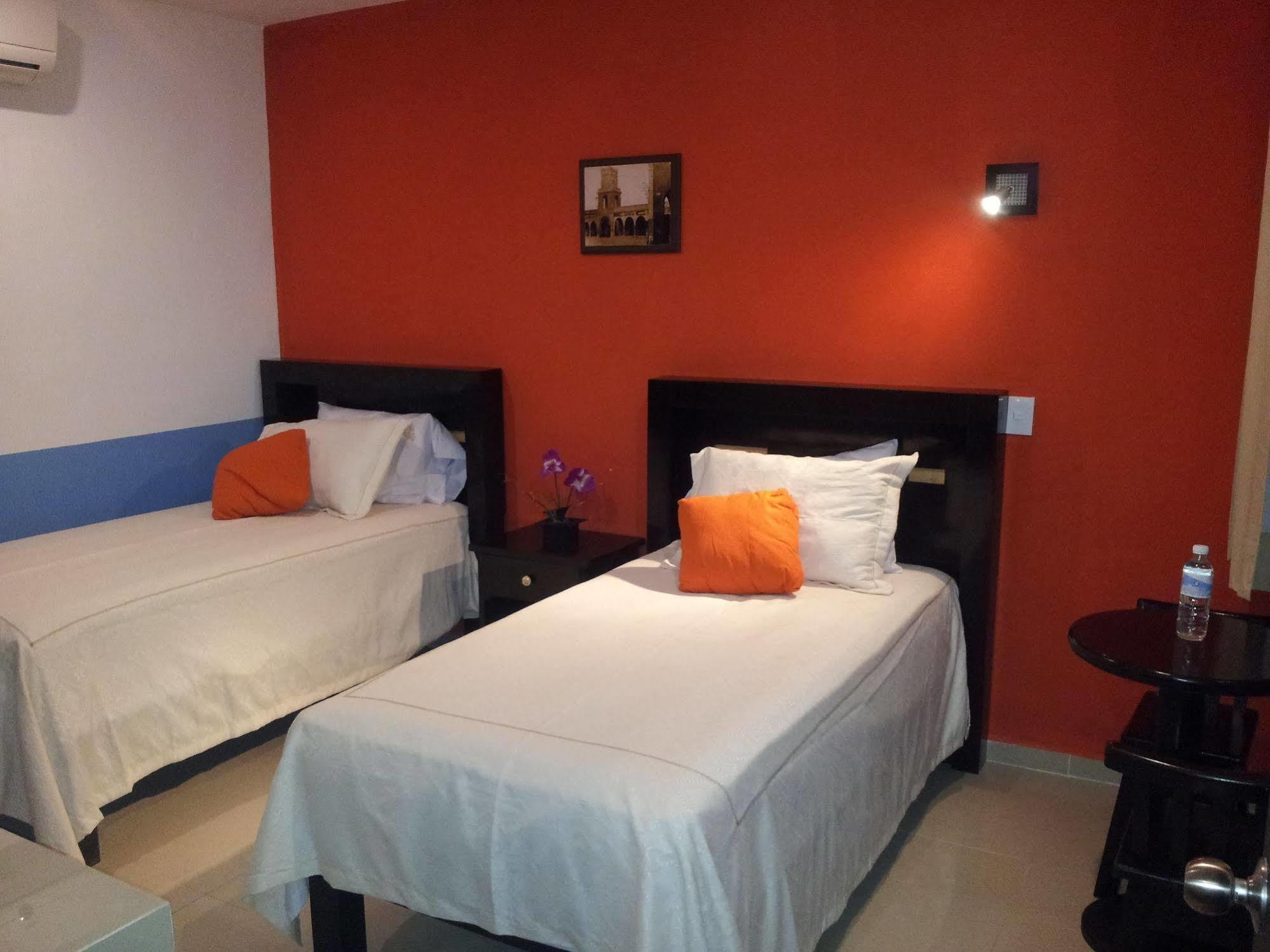 Hotel Catedral Campeche Kültér fotó
