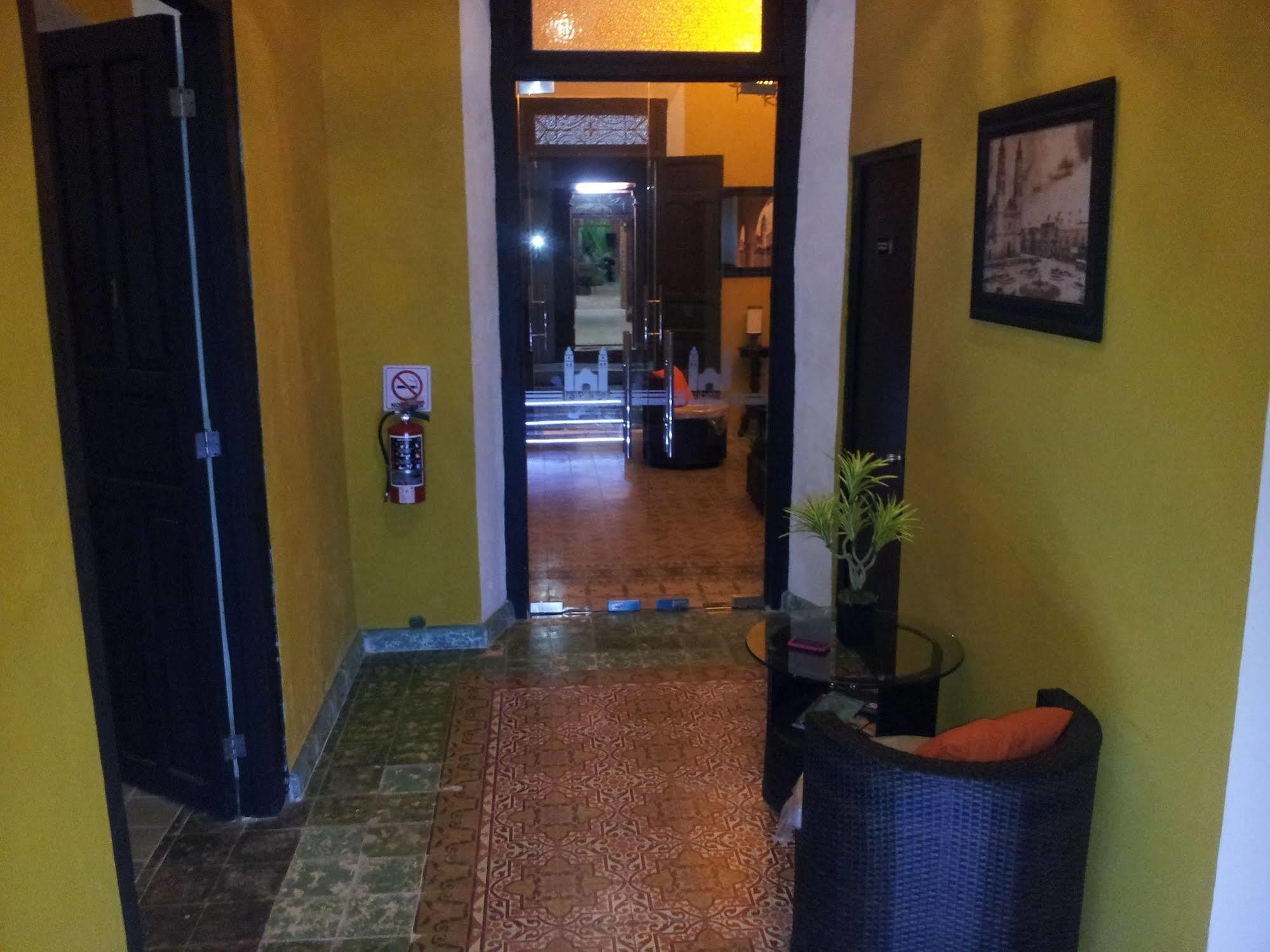 Hotel Catedral Campeche Kültér fotó